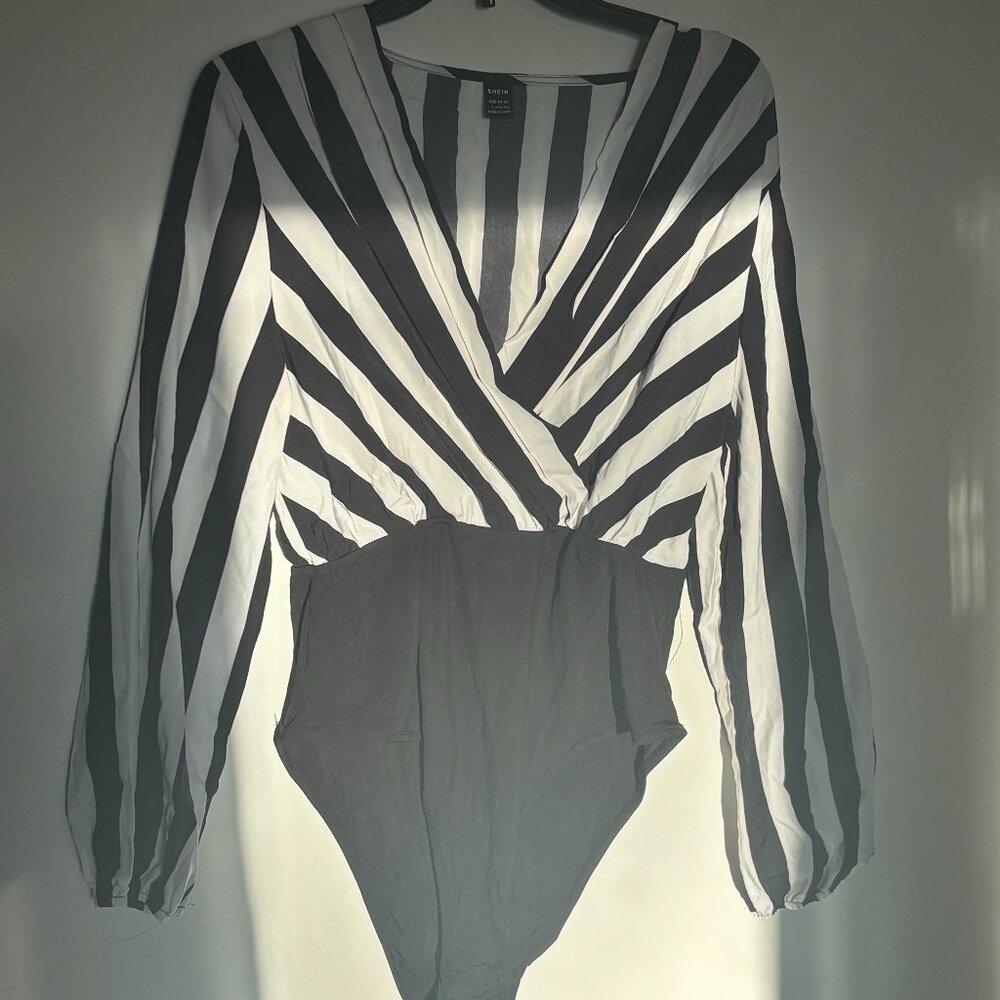 Black and White striped long sleeve V-neck body suit